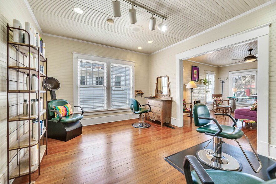 More Photos Of 104 State St, Greensboro Freestanding For Sale