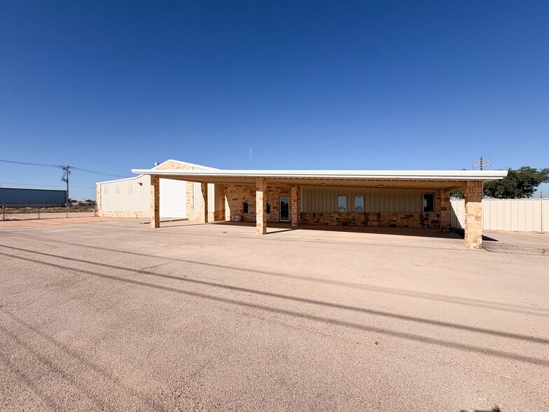 More Photos Of 2324 FM 715, Midland Industrial For Sale