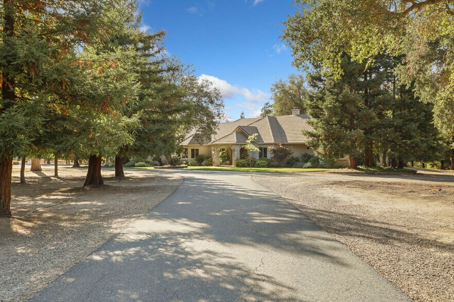 More Photos Of 24521 N McIntire Rd, Clements Land For Sale