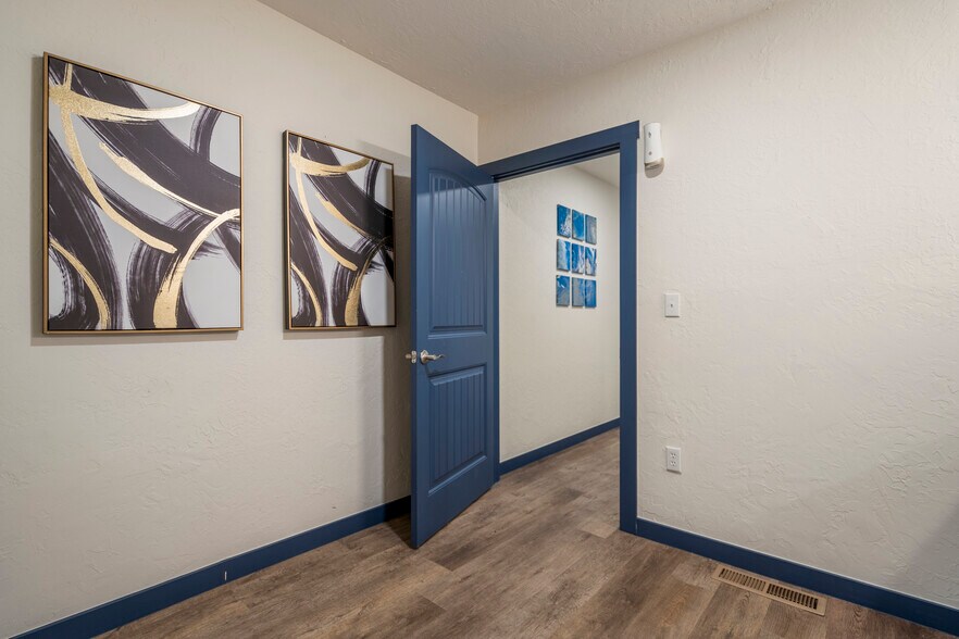 More Photos Of 1823 W 51st St, Tulsa Freestanding For Sale