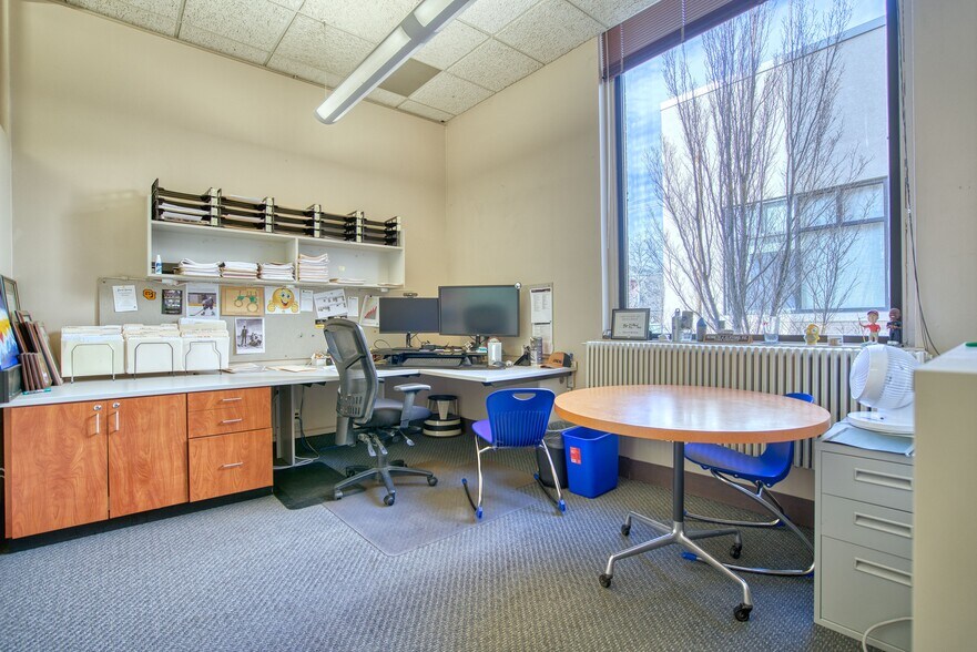 More Photos Of 1319 Spruce St, Boulder Office For Sale