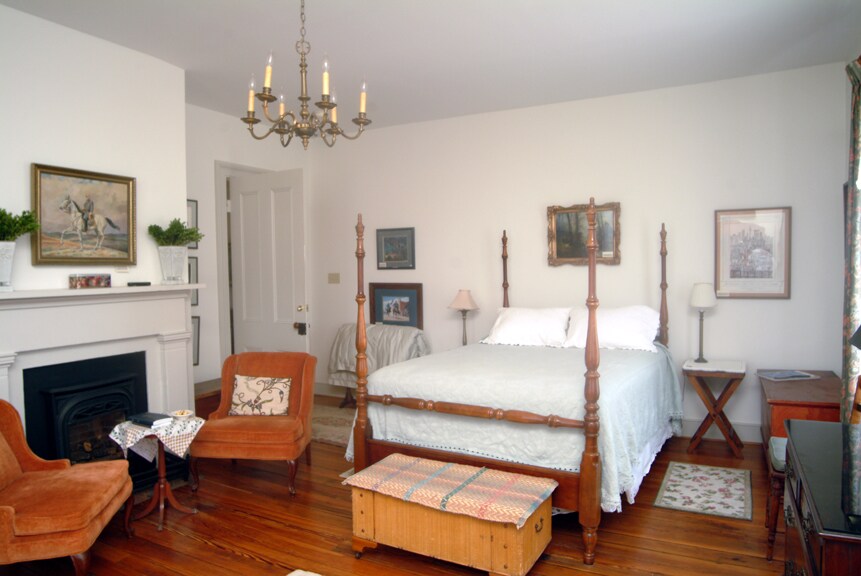More Photos Of 11441 Grub Hill Church Rd, Amelia Court House Hospitality For Sale