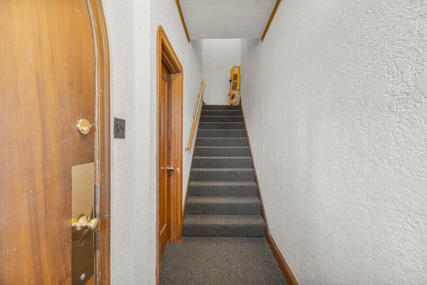 More Photos Of 2900 Barrett Ave, Richmond Multifamily For Sale