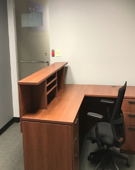 More Photos Of 1777 NE Loop 410, San Antonio Office For Lease