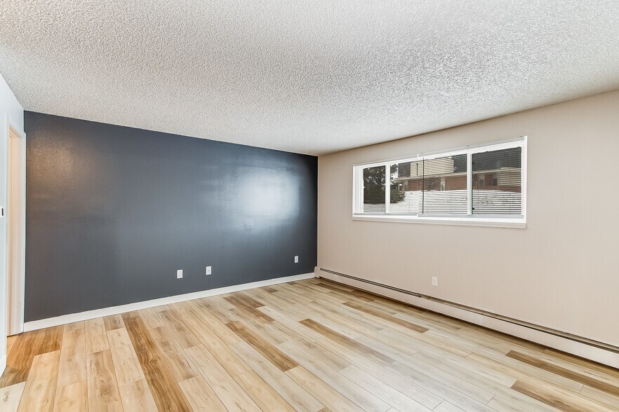 More Photos Of 2425 Pattison Ave, Cheyenne Apartments For Sale