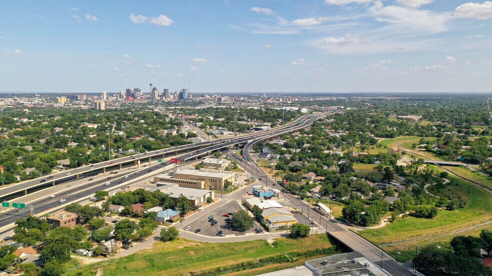 More Photos Of 1222 Fredericksburg Rd, San Antonio Daycare Center For Sale