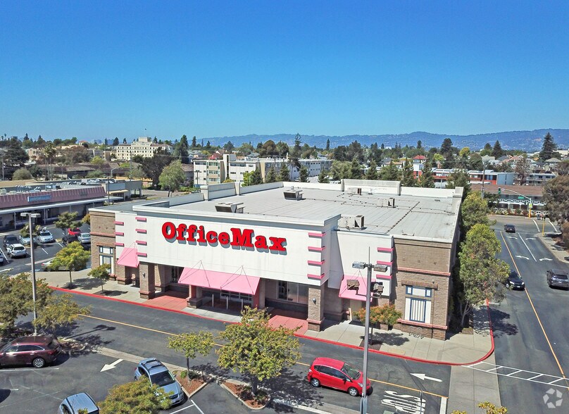 More Photos Of 523-2367 S Shore Ctr W, Alameda Unknown For Lease