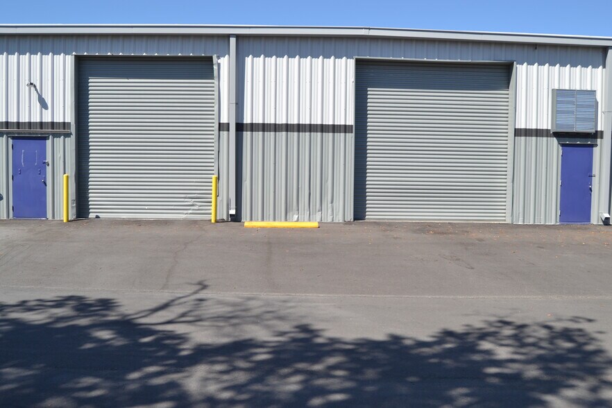 More Photos Of 1400 L and R Industrial Blvd, Tarpon Springs Unknown For Lease
