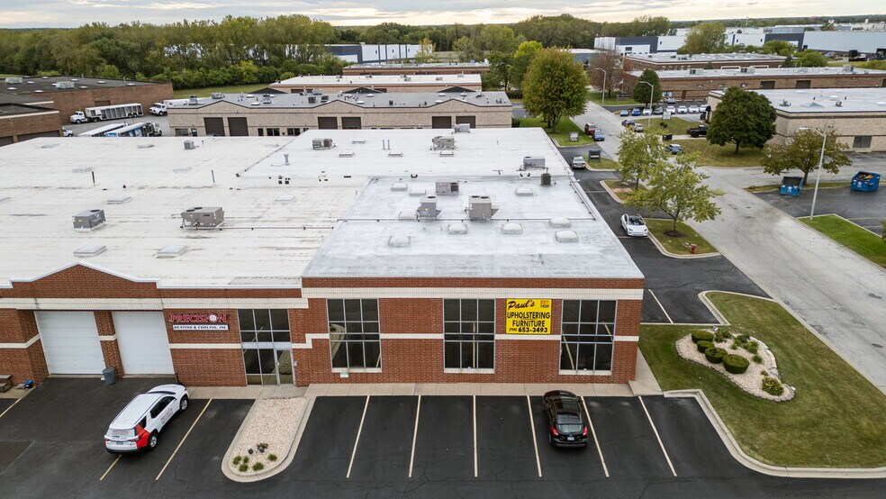 More Photos Of 5601 W 120th St, Alsip Light Distribution For Sale