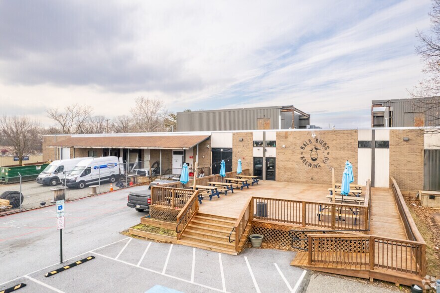 Primary Photo Of 970 Rittenhouse Rd, Eagleville Light Distribution For Lease