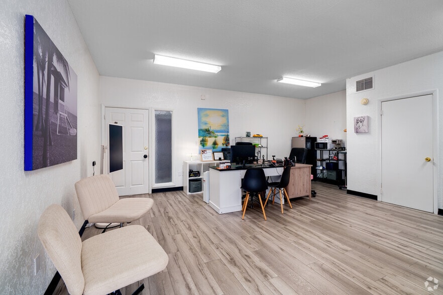 More Photos Of 7523 Aloma Ave, Winter Park Medical For Sale