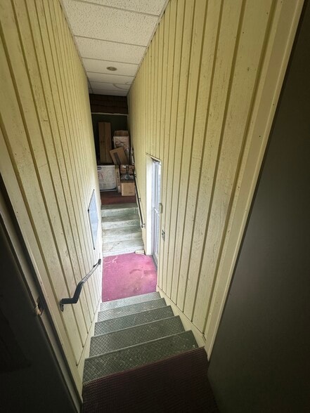 More Photos Of , Cleveland General Retail For Sale