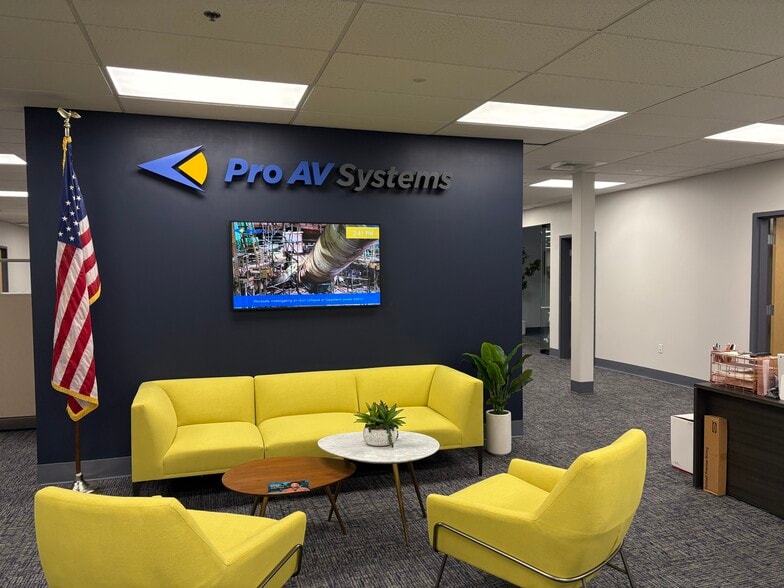 More Photos Of 201 Riverneck Rd, Chelmsford Office For Lease