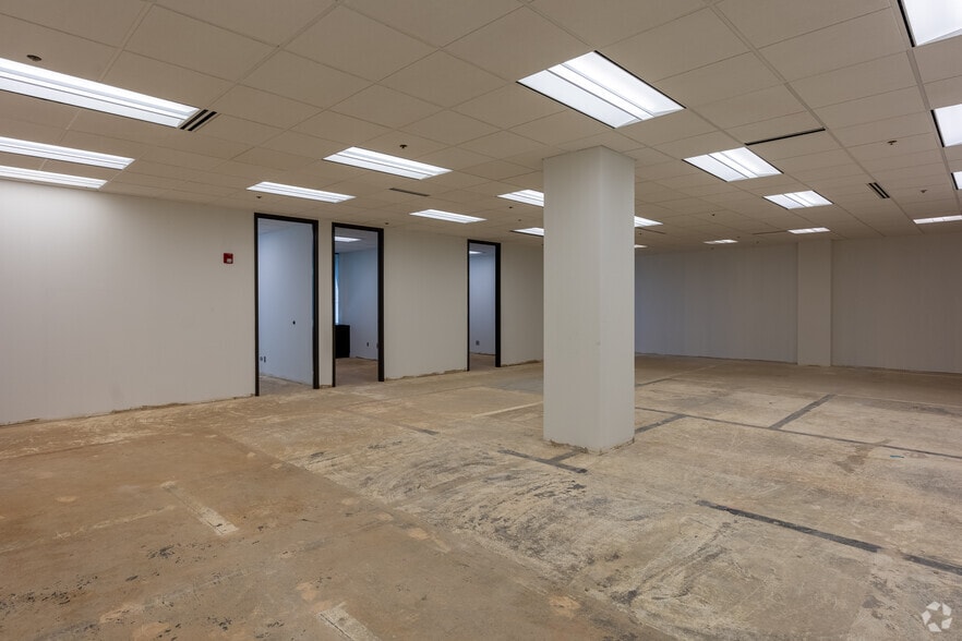 Photo of 3rd Floor Ste 2211/305