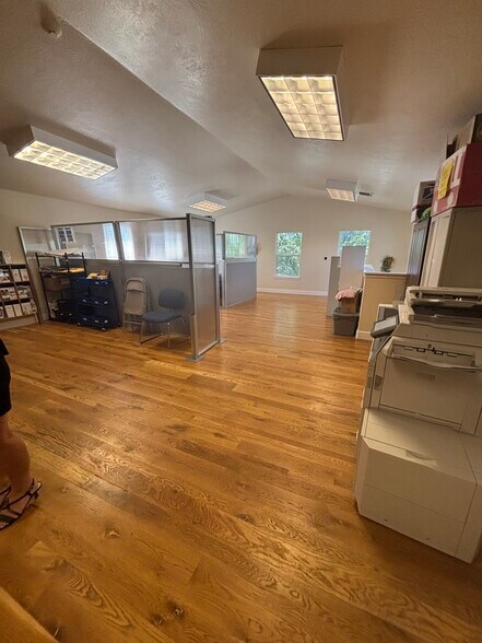 More Photos Of 273 Shoup Ave W, Twin Falls Office For Sale