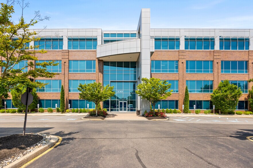 More Photos Of 350 Fellowship Rd, Mount Laurel Unknown For Lease