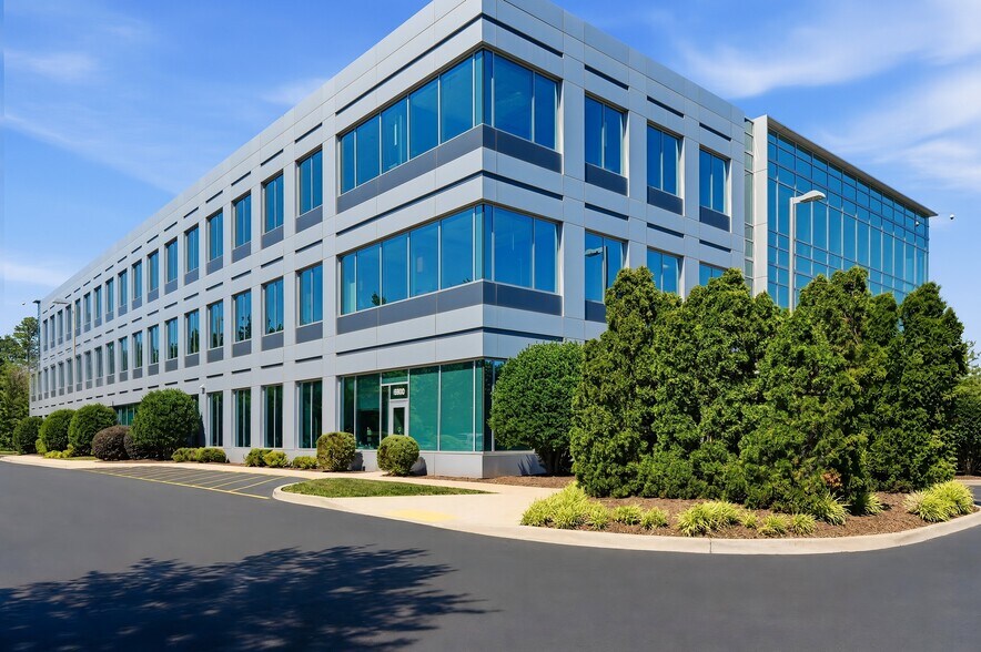 More Photos Of 6900 Forest Ave, Richmond Medical For Lease