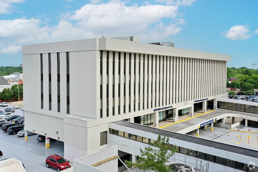 Primary Photo Of 1031 Bellevue Ave, Saint Louis Medical For Lease