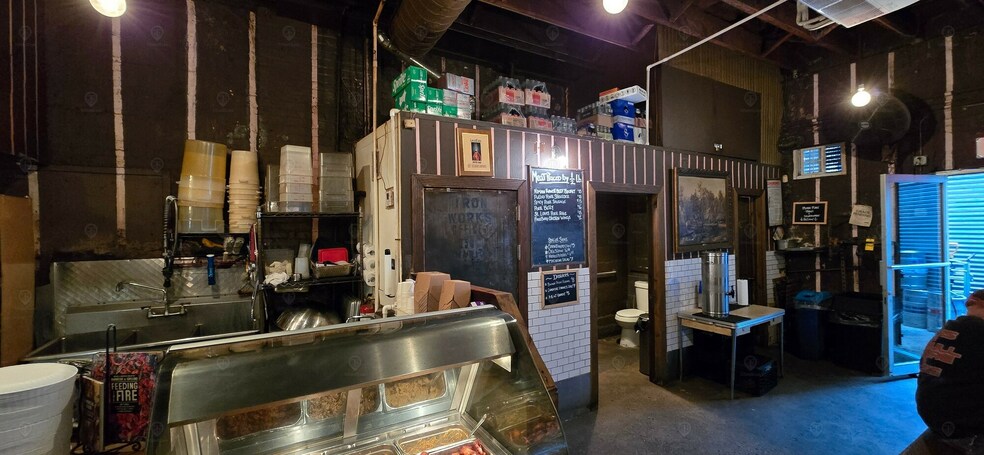 More Photos Of 354 Metropolitan Ave, Brooklyn Restaurant For Lease