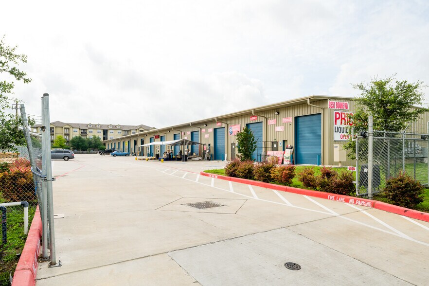 Primary Photo Of 9351 Boone Rd, Houston Warehouse For Lease