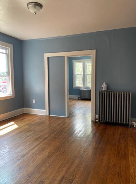 More Photos Of 364-366 Woodland St, Hartford Apartments For Sale