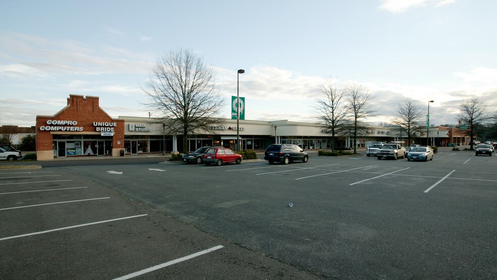 More Photos Of 9502 Chamberlayne Rd, Mechanicsville Unknown For Lease