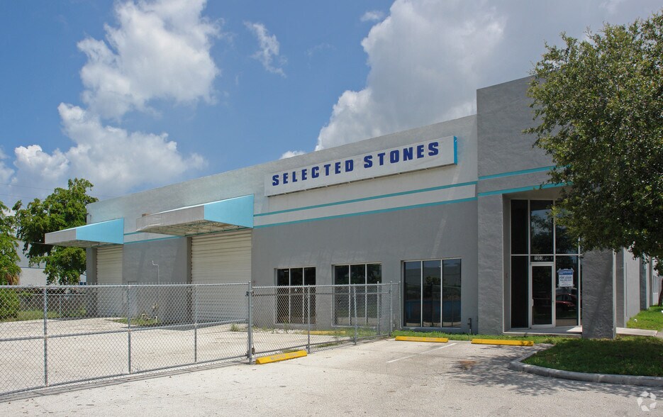 More Photos Of 1903 NW 40th Ct, Pompano Beach Warehouse For Lease