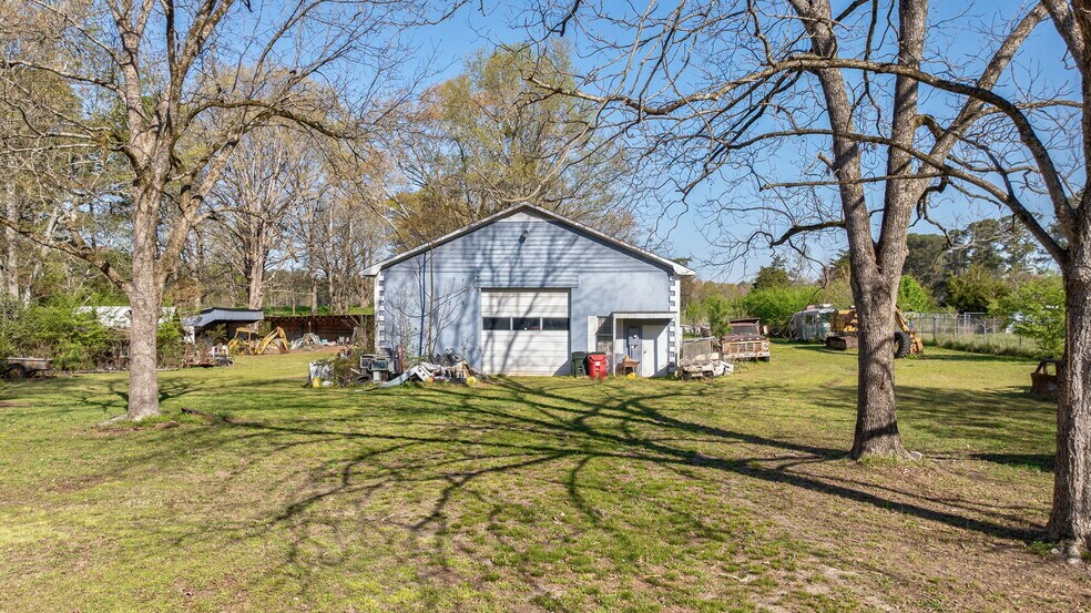 More Photos Of 8986 U.S. 29 S, Hull Land For Sale