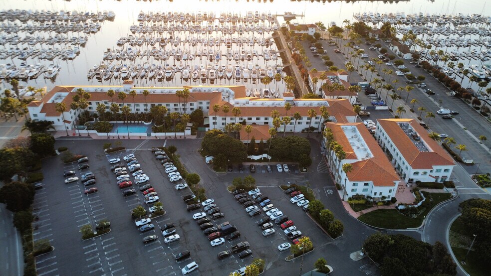 More Photos Of 2800 Via Cabrillo Marina, San Pedro Hotel For Sale
