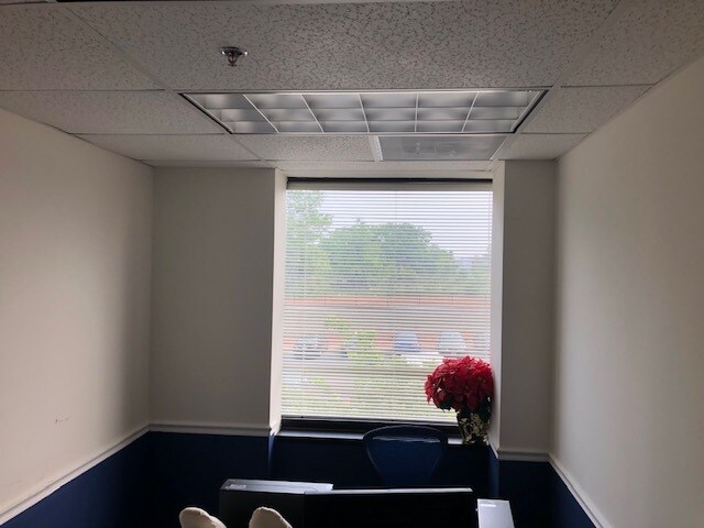 More Photos Of 46396 Benedict Dr, Sterling Office For Lease