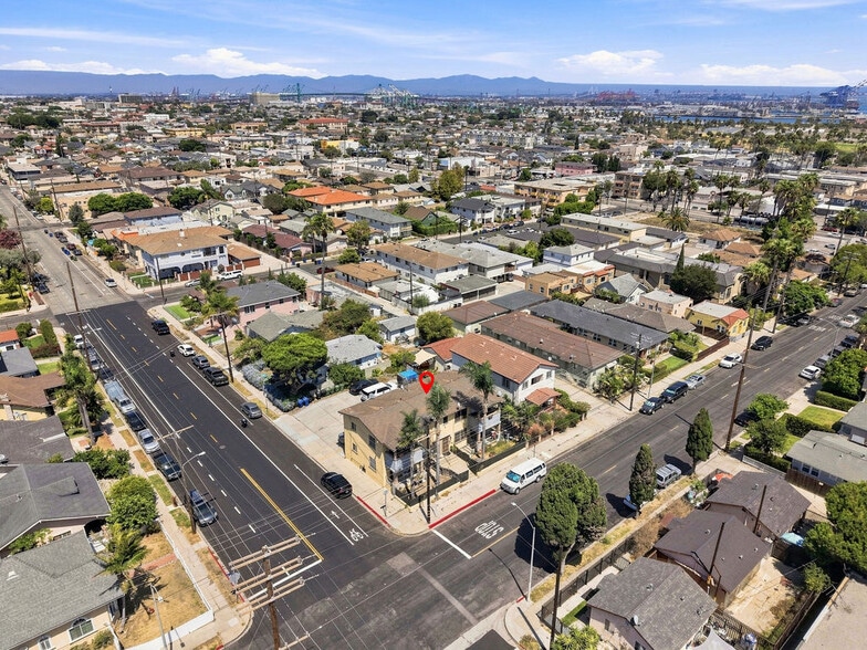 More Photos Of 580 W 22nd St, San Pedro Apartments For Sale