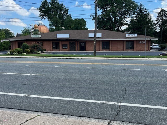 More Photos Of 1400 Philadelphia Pike, Wilmington Medical For Lease