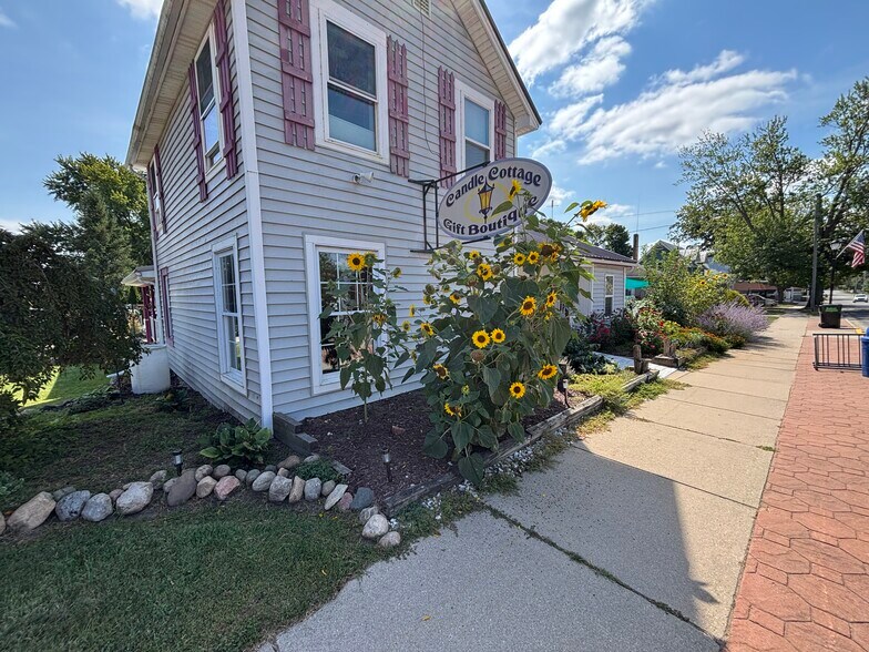 Primary Photo Of 203 S Main St, Crystal Storefront For Sale