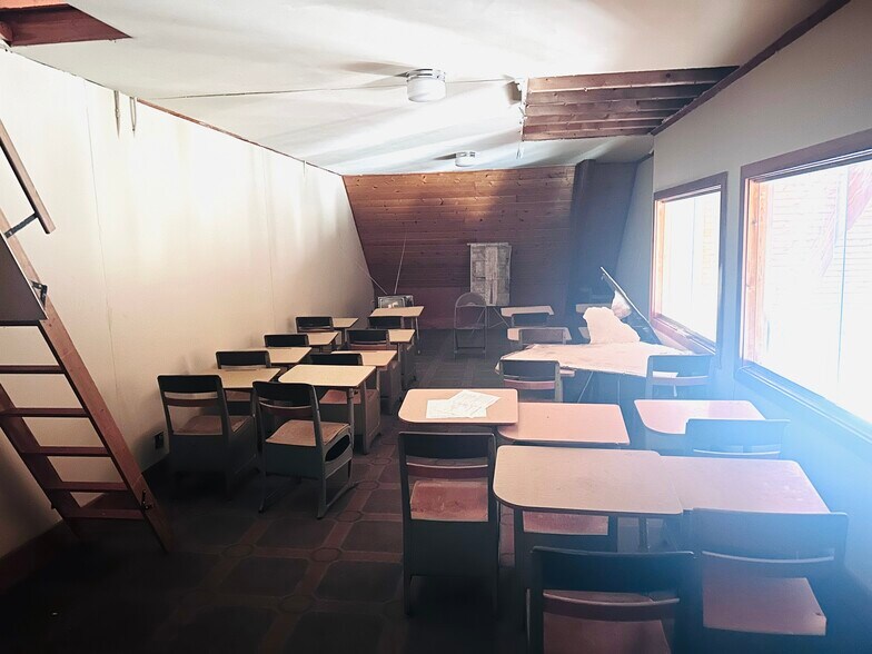 More Photos Of 8620 Wornall, Kansas City Religious Facility For Sale