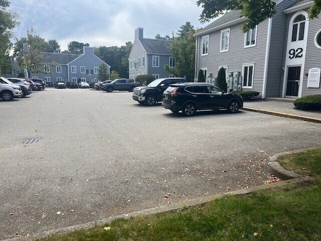 More Photos Of 92 Faunce Corner Rd, Dartmouth Office For Sale