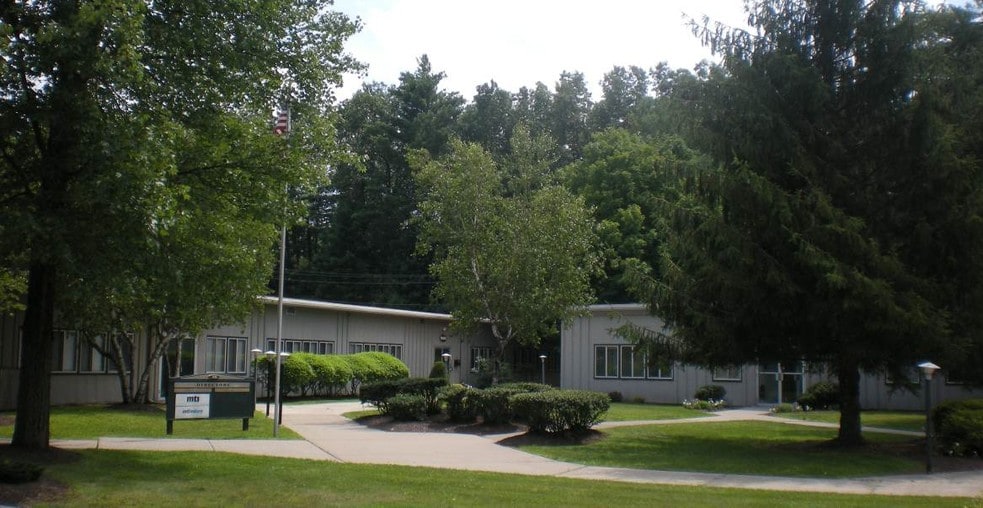 More Photos Of 431 New Karner Rd, Colonie Office Residential For Lease