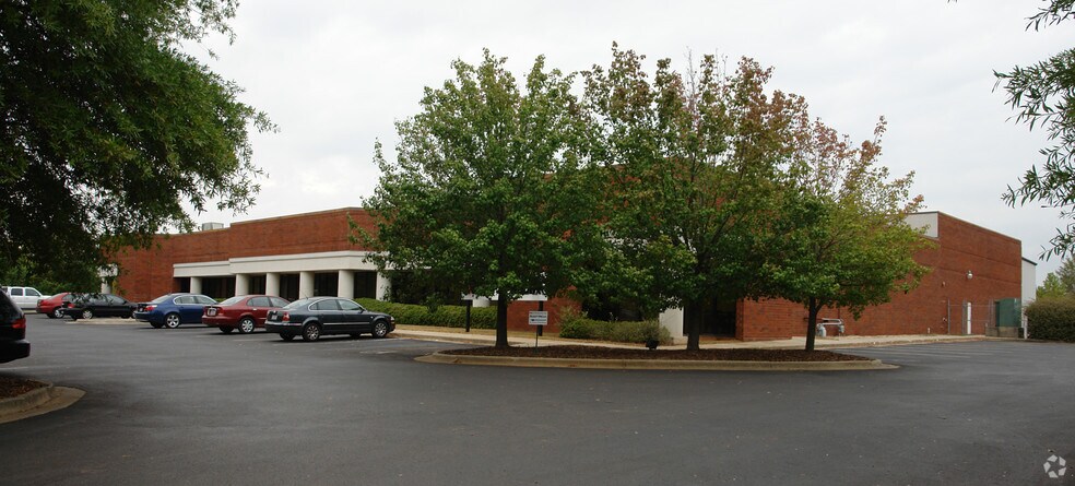 More Photos Of 895 Martin Rd, Huntsville Flex For Sale