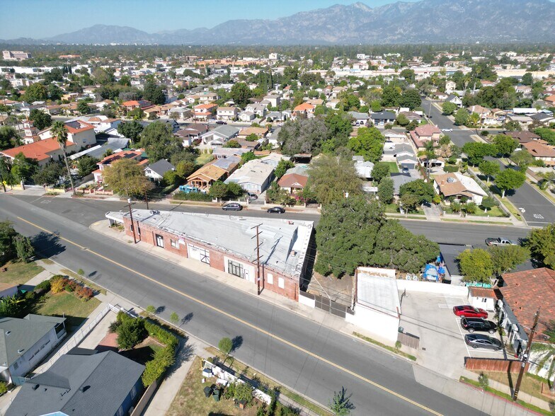 More Photos Of 401-403 E Mission Rd, San Gabriel Storefront Retail Office For Sale