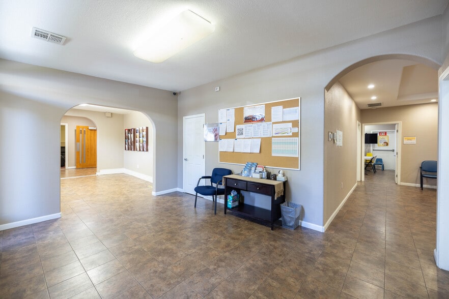 More Photos Of 2416 Sloat Way, Sacramento Religious Facility For Sale