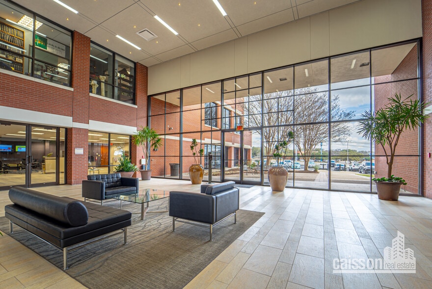 Primary Photo Of 14607 San Pedro Ave, San Antonio Office For Lease