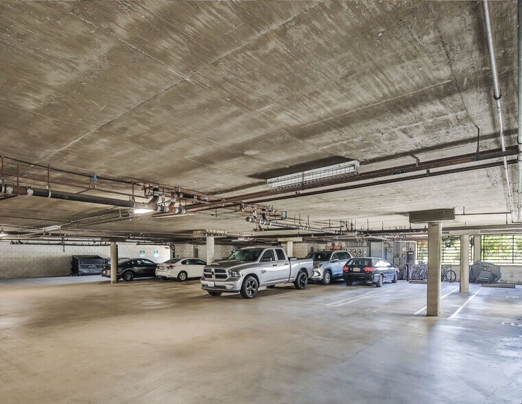 More Photos Of 5325 Denny Ave, North Hollywood Apartments For Sale