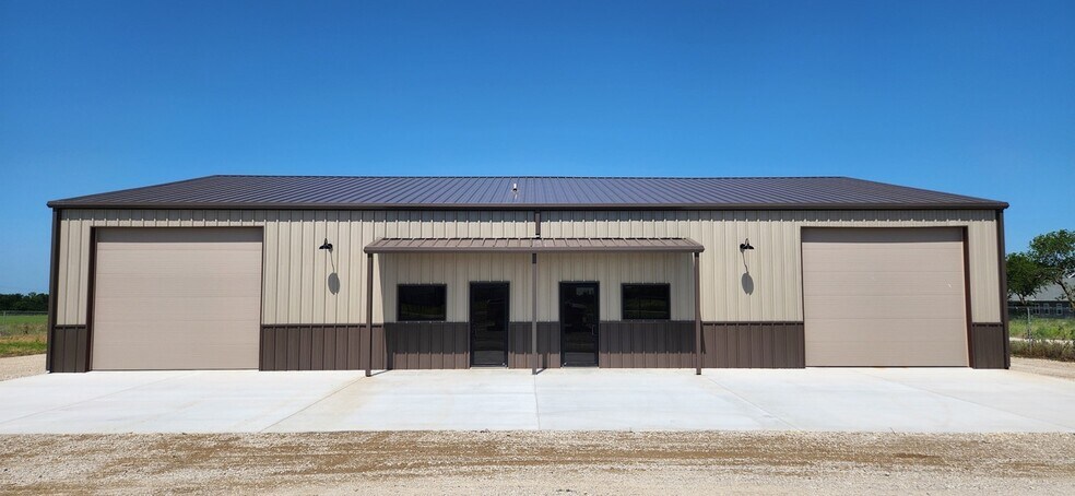 Primary Photo Of 2648 CR 2704, Caddo Mills Flex For Lease