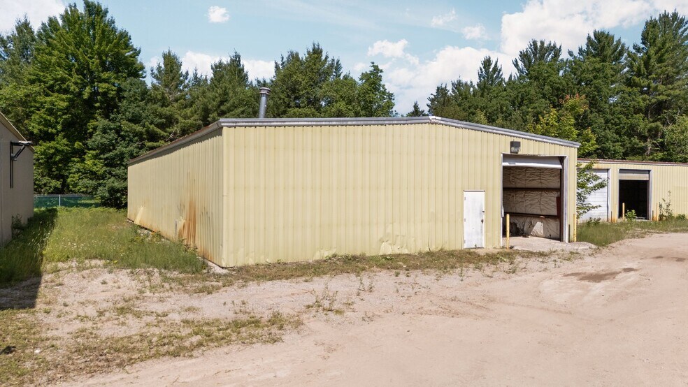 More Photos Of 890 Island Lake Rd NW, Kalkaska Manufacturing For Sale