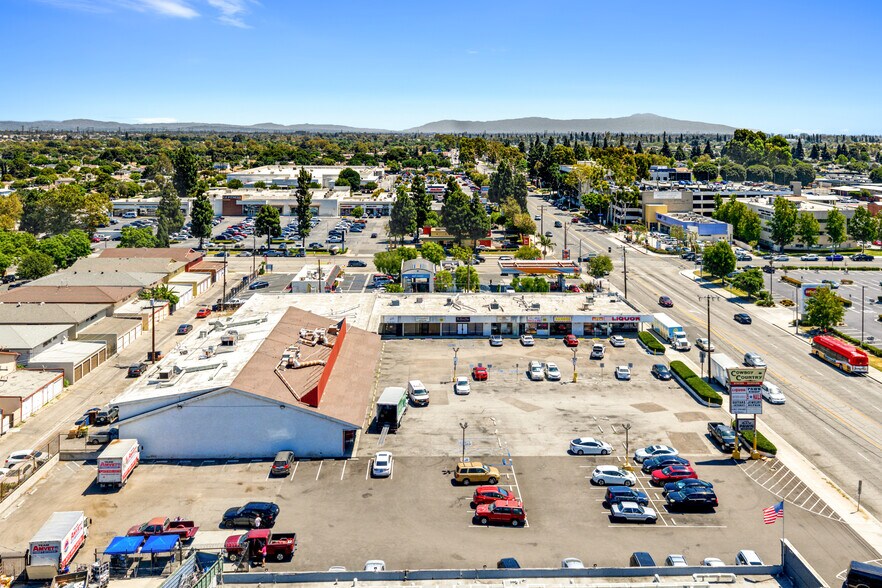 More Photos Of 3321-3337 E South St, Long Beach, Long Beach Storefront For Lease