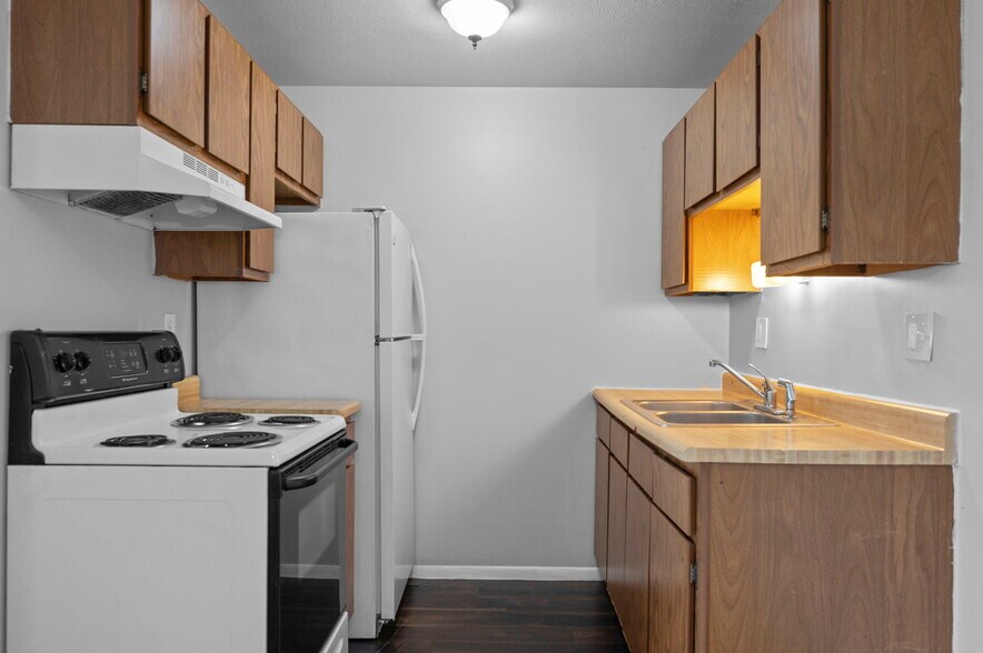 More Photos Of 3204 Mozart Ave, Cincinnati Apartments For Sale