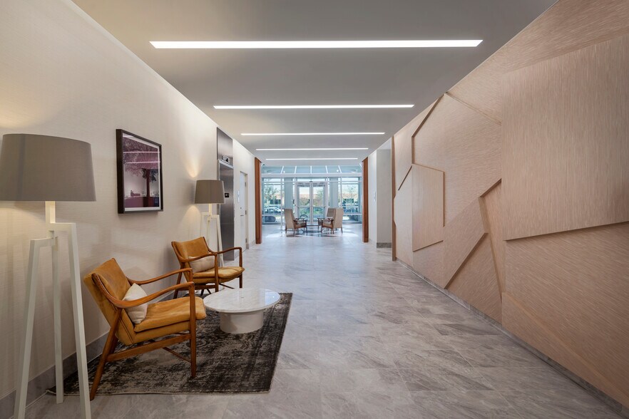 More Photos Of 8621 Robert Fulton Dr, Columbia Office For Lease