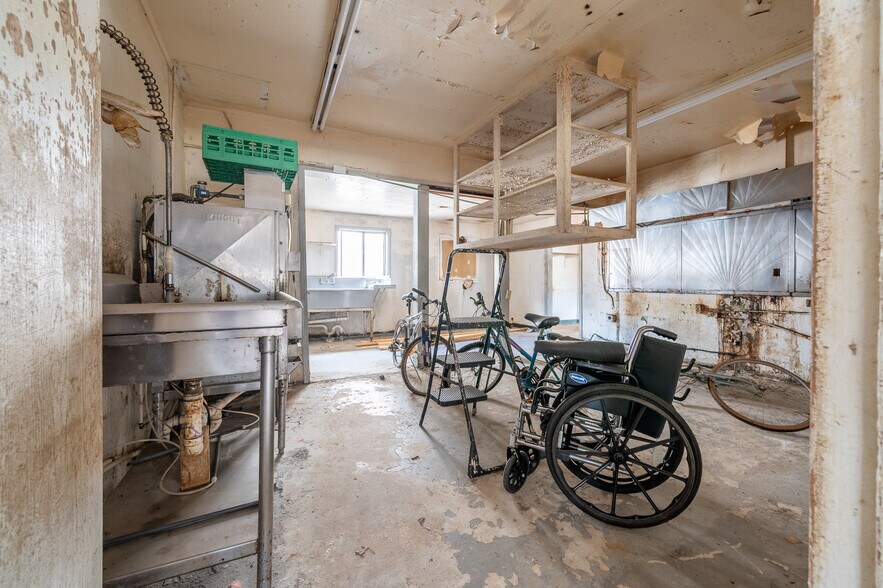 More Photos Of 2295 Jeb Stuart Hwy, Meadows Of Dan Hotel For Sale