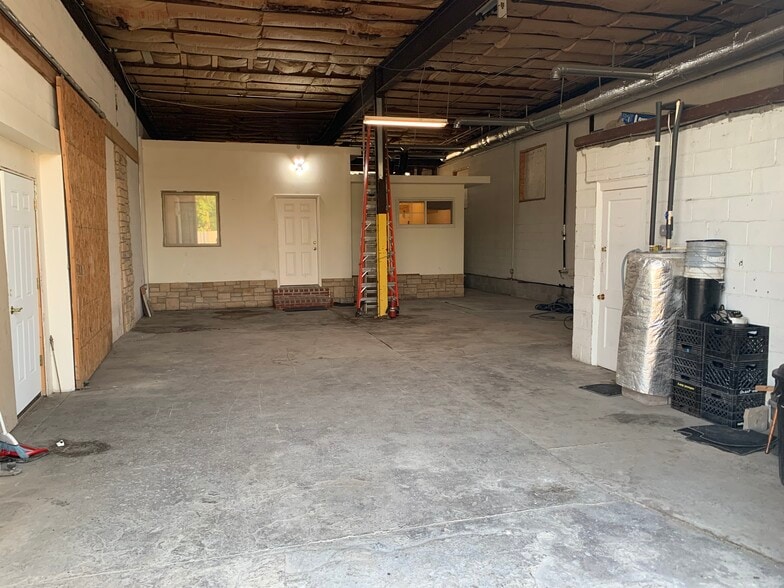 More Photos Of 4050 E 116th St, Cleveland Warehouse For Lease