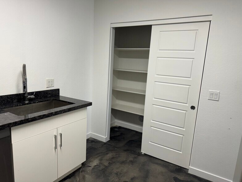 More Photos Of 3625 N 16th St, Phoenix Apartments For Sale