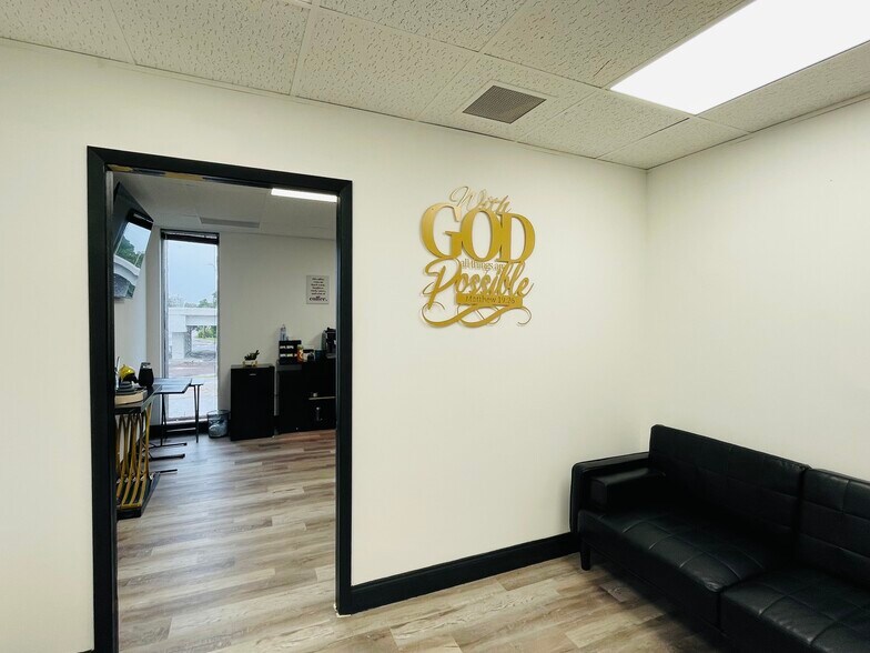 More Photos Of 3118 Gulf To Bay Blvd, Clearwater Medical For Lease